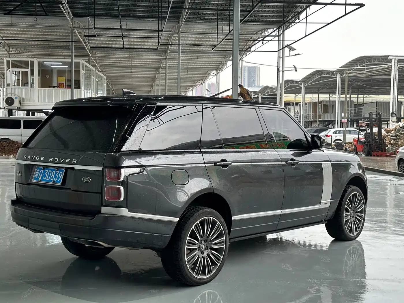 Land Rover Range Rover 2019 3.0 SC V6 Heritage Extended Edition фото 11