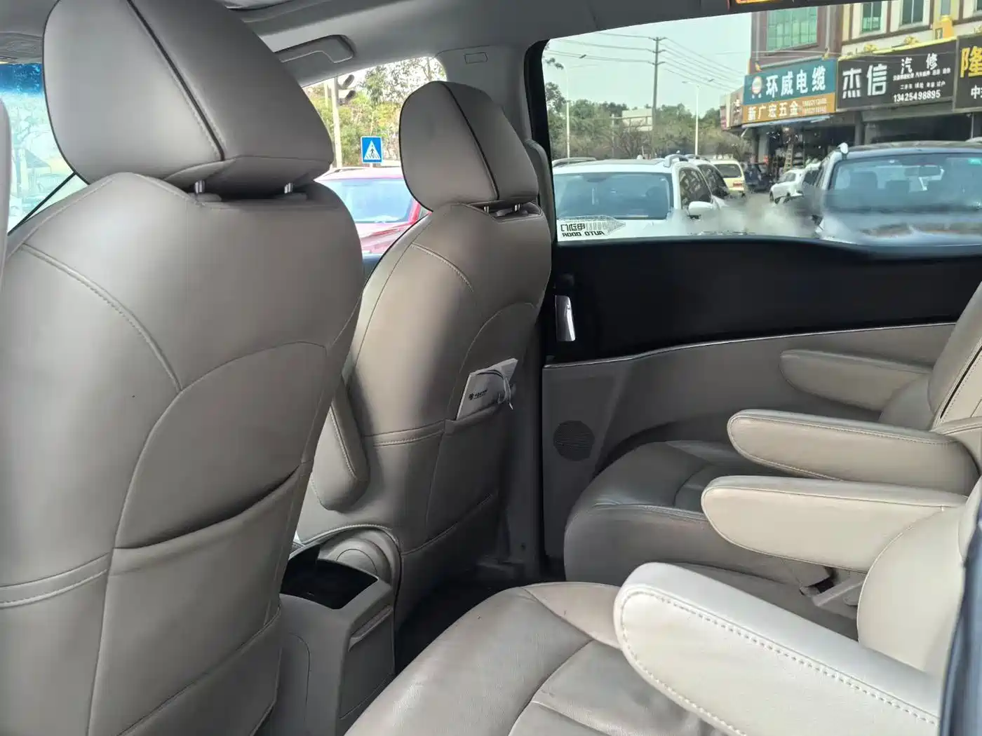 Buick GL8 2020 Model Land Business Class 652T Luxury фото 7