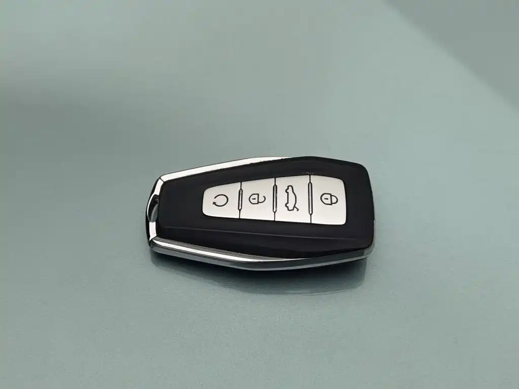 Geely Atlas L 2025 2025 4th Gen 1.5TD DCT Splendor