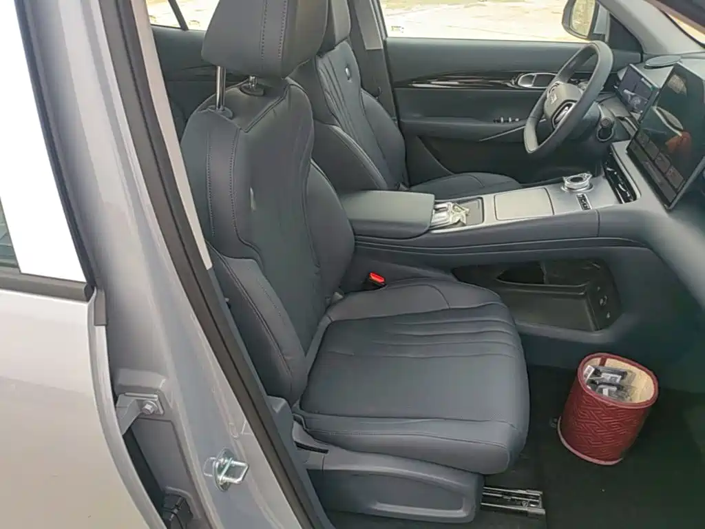 Geely Galaxy Galaxy E5 2026 2026 530km Voyager Edition