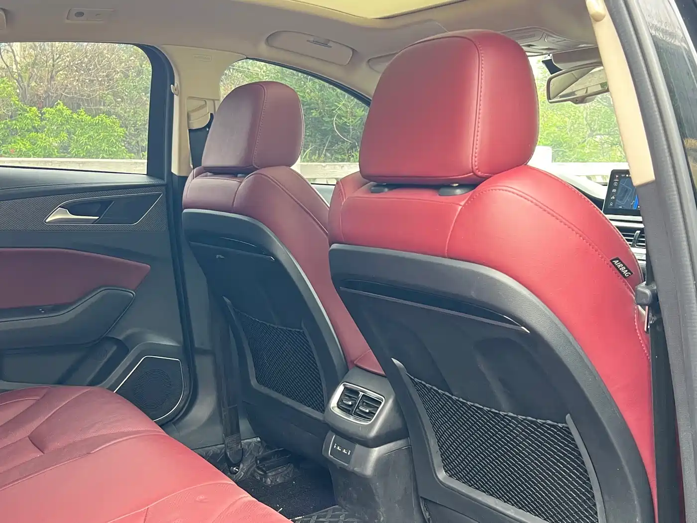 Hongqi H5 2022 Classic 1.8T Auto Smart Connect Flagship Comfort Edition фото 10