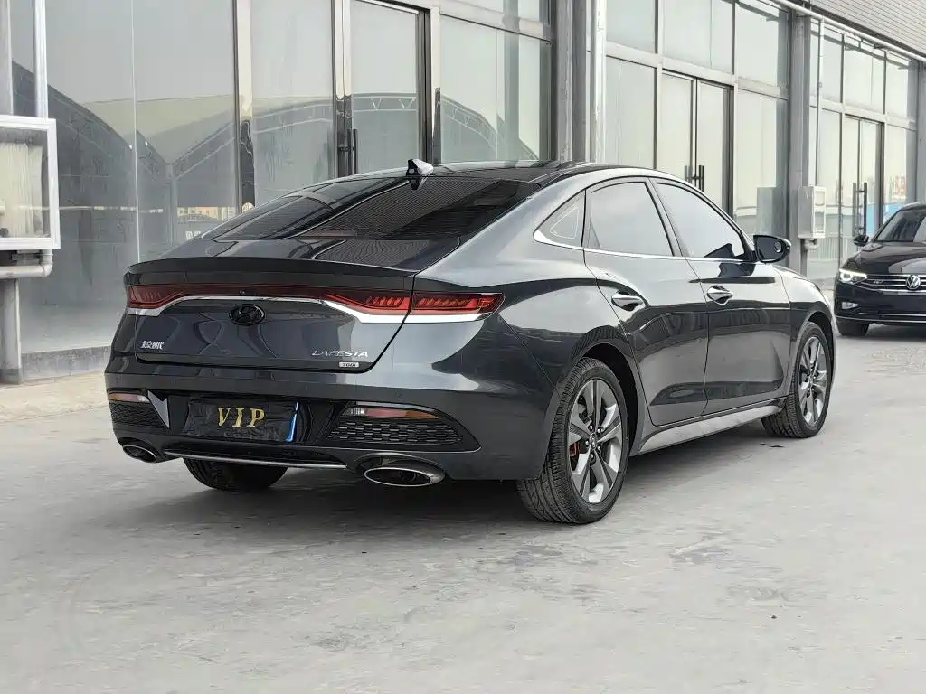 Hyundai Fista 2019 280TGDi Smart Speed Edition China VI фото 3