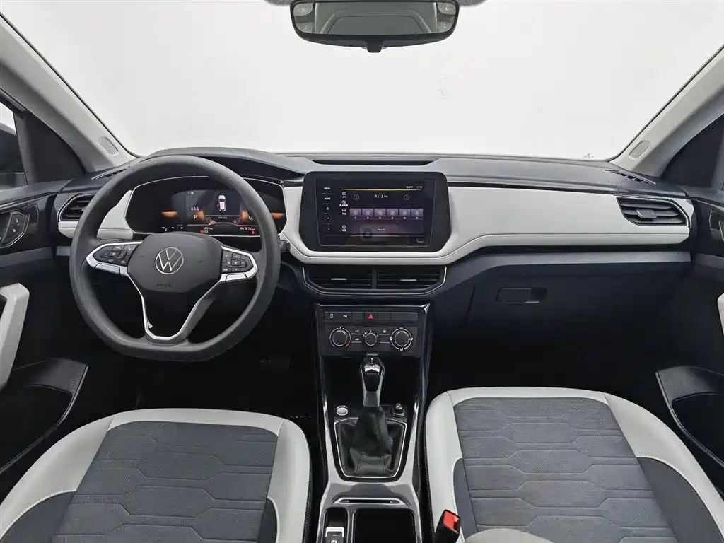 VOLKSWAGEN TUYUE