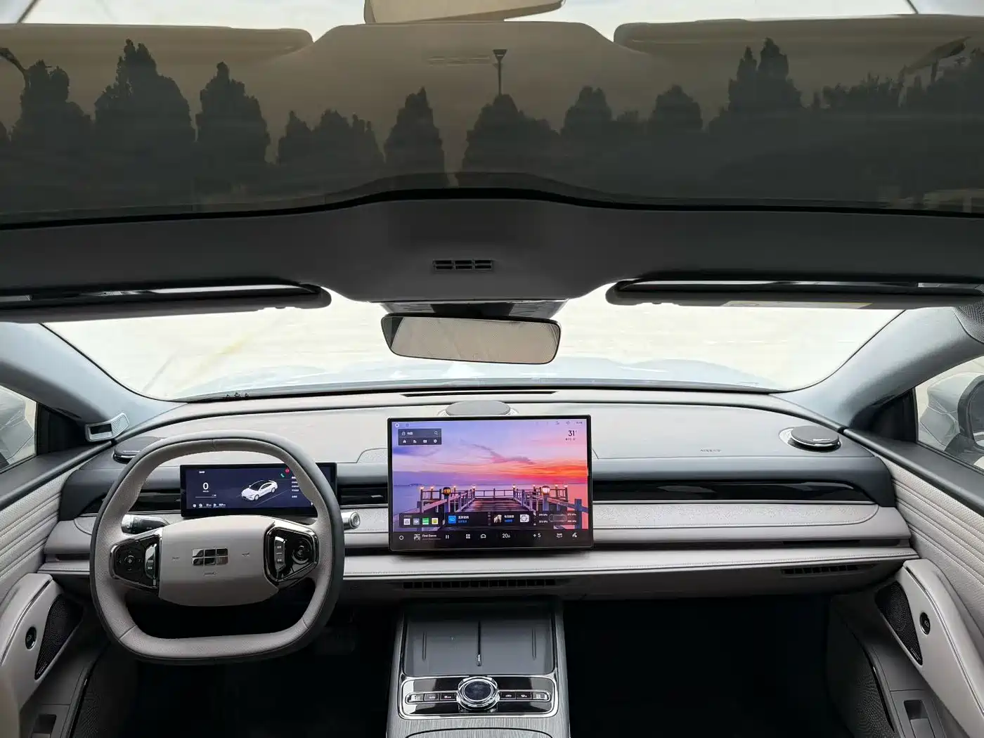 Geely Galaxy Galaxy Xingyao 8 2025 130km EM-i Premium Edition фото 8