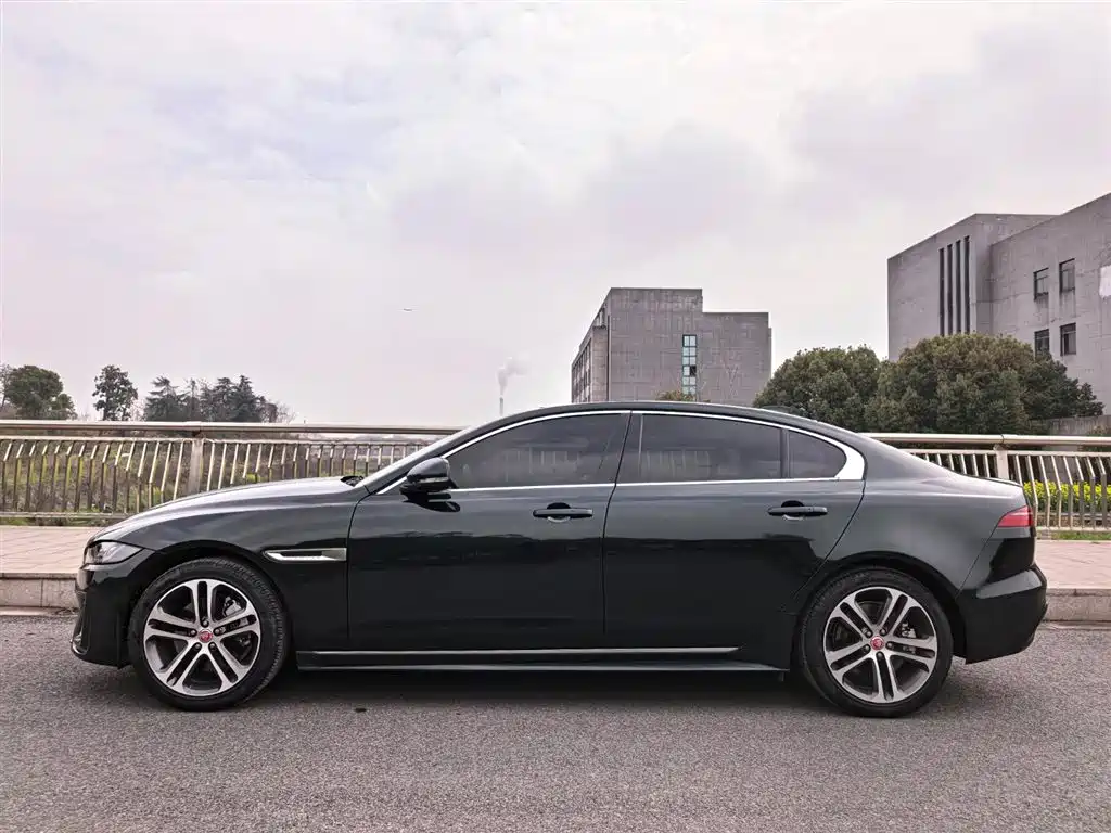 JAGUAR XEL