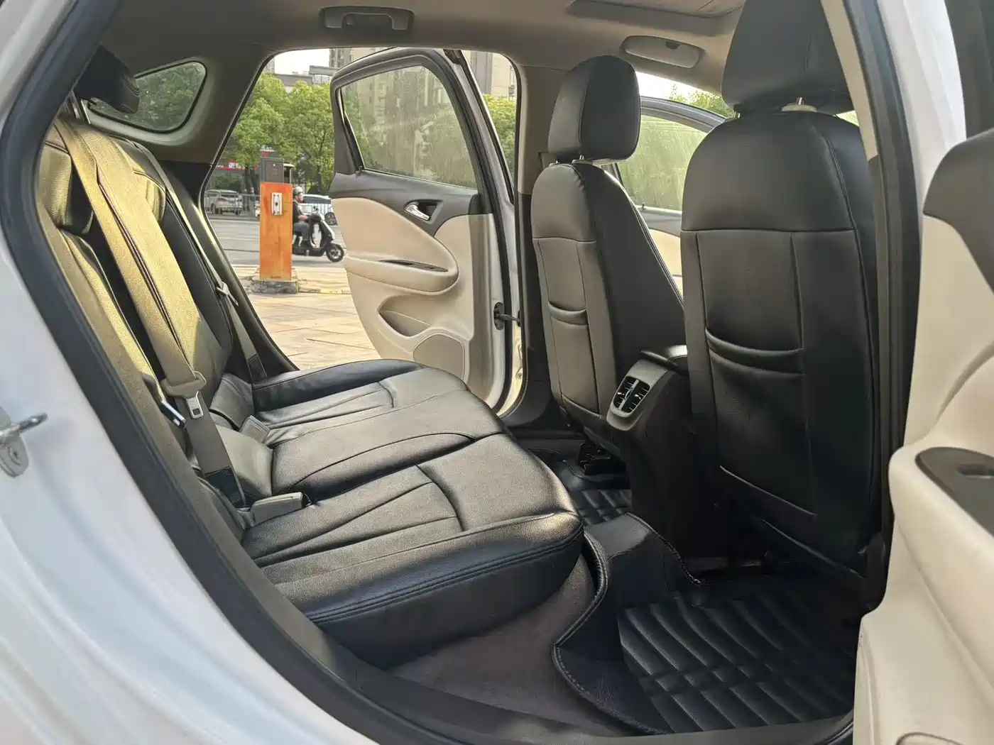 Buick Verano 2015 Sedan 15S Automatic Progressive фото 14