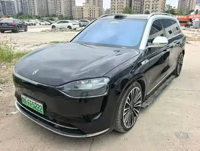 AITO M9