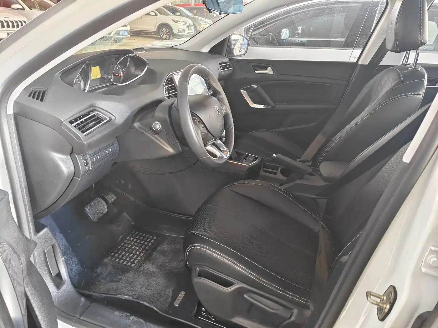 Peugeot 308S 2017 2015 1.2T Auto Dynamic Edition