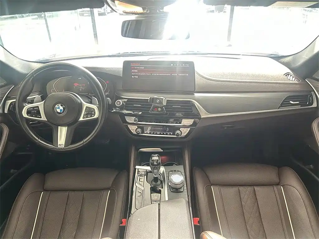 BMW 5 Series 2022 Facelift II 530Li Premium Package M Sport фото 6