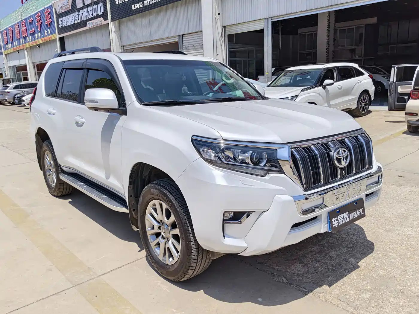Toyota Prado 2018 3.5L Automatic TX-L Rear-mounted Spare Tire фото 2