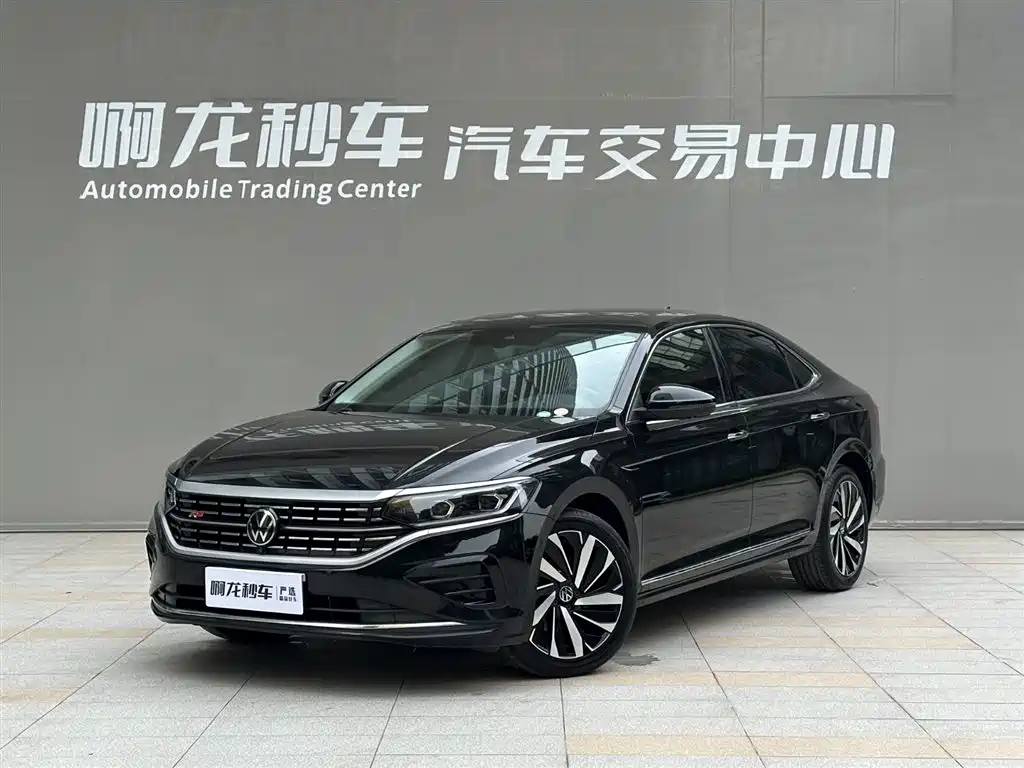Volkswagen Passat 2023 Facelift 330TSI Luxury Edition