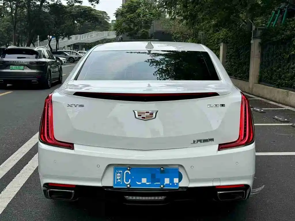 Cadillac XTS 2018 28T Technology фото 5