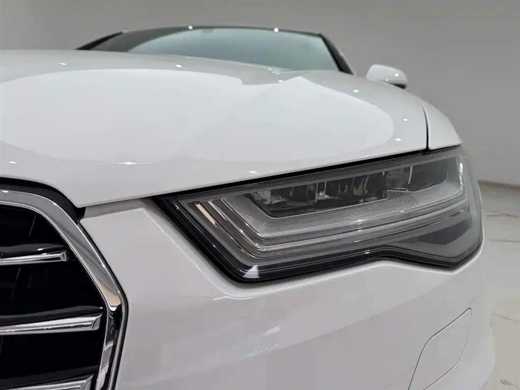 Audi A6L 2017 30 FSI Comfort фото 2