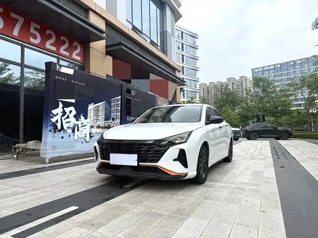 DONGFENG FENGSHEN YI HYUN 2023