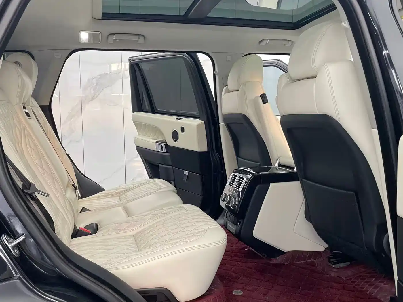 Land Rover Range Rover 2016 3.0 SC V6 Vogue LWB фото 15