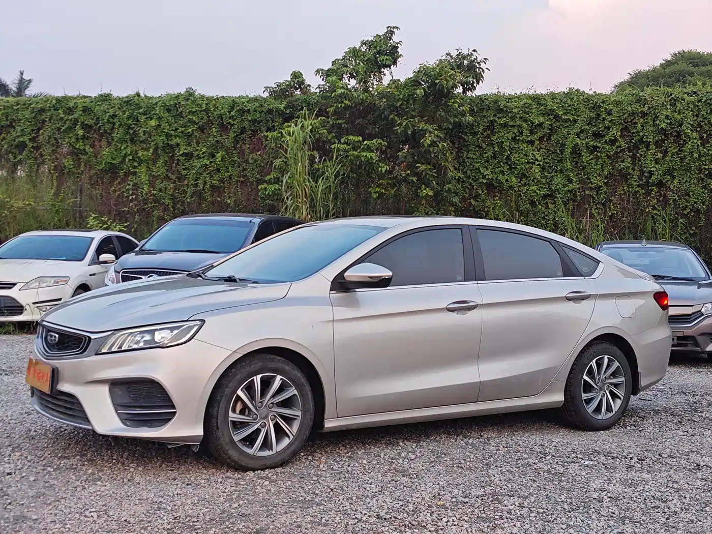 Photo 2 - Geely Binrui