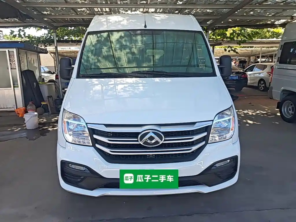 Photo 3 - Maxus Xintu V80