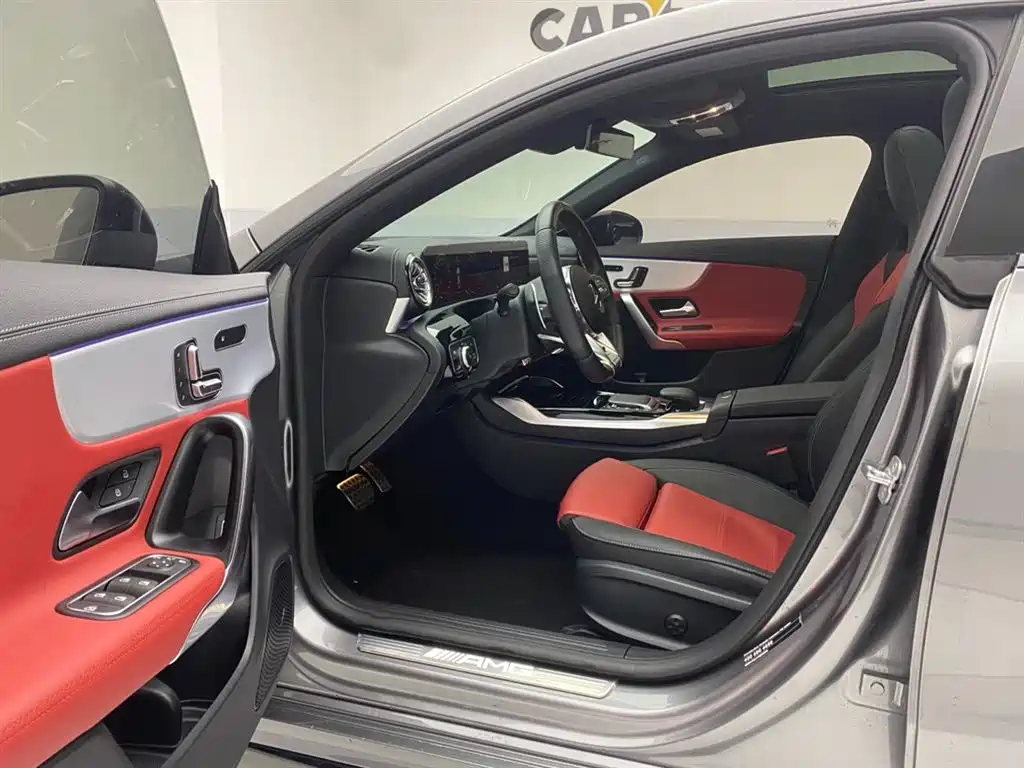 Mercedes-Benz CLA AMG 2023 AMG CLA 35 4MATIC фото 17