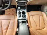 Photo 14 - Buick Verano