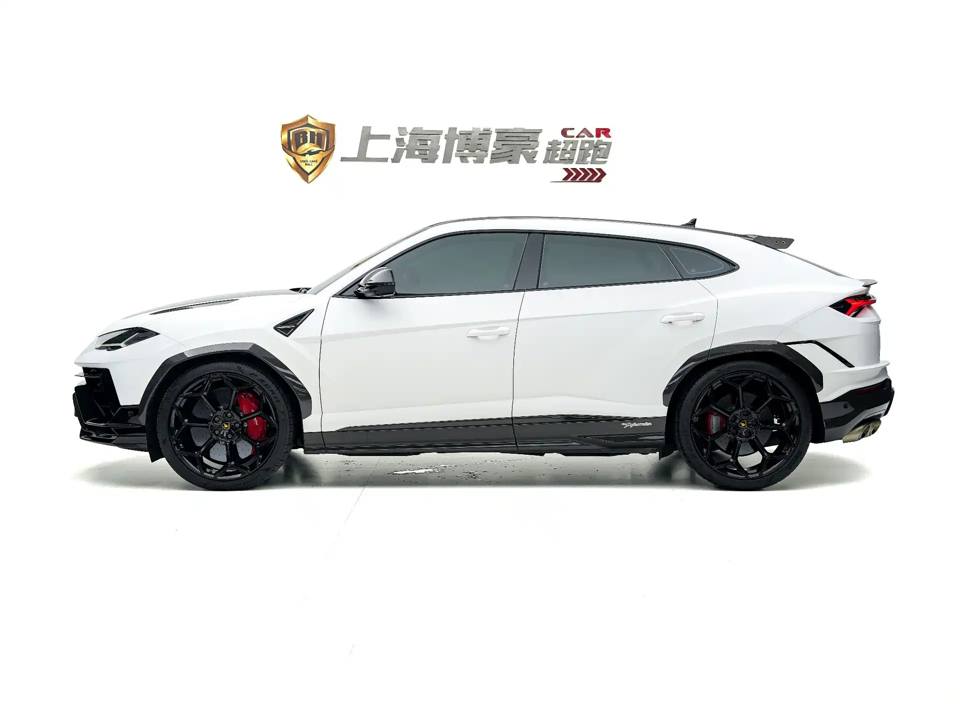 Фото 12 - Lamborghini Urus
