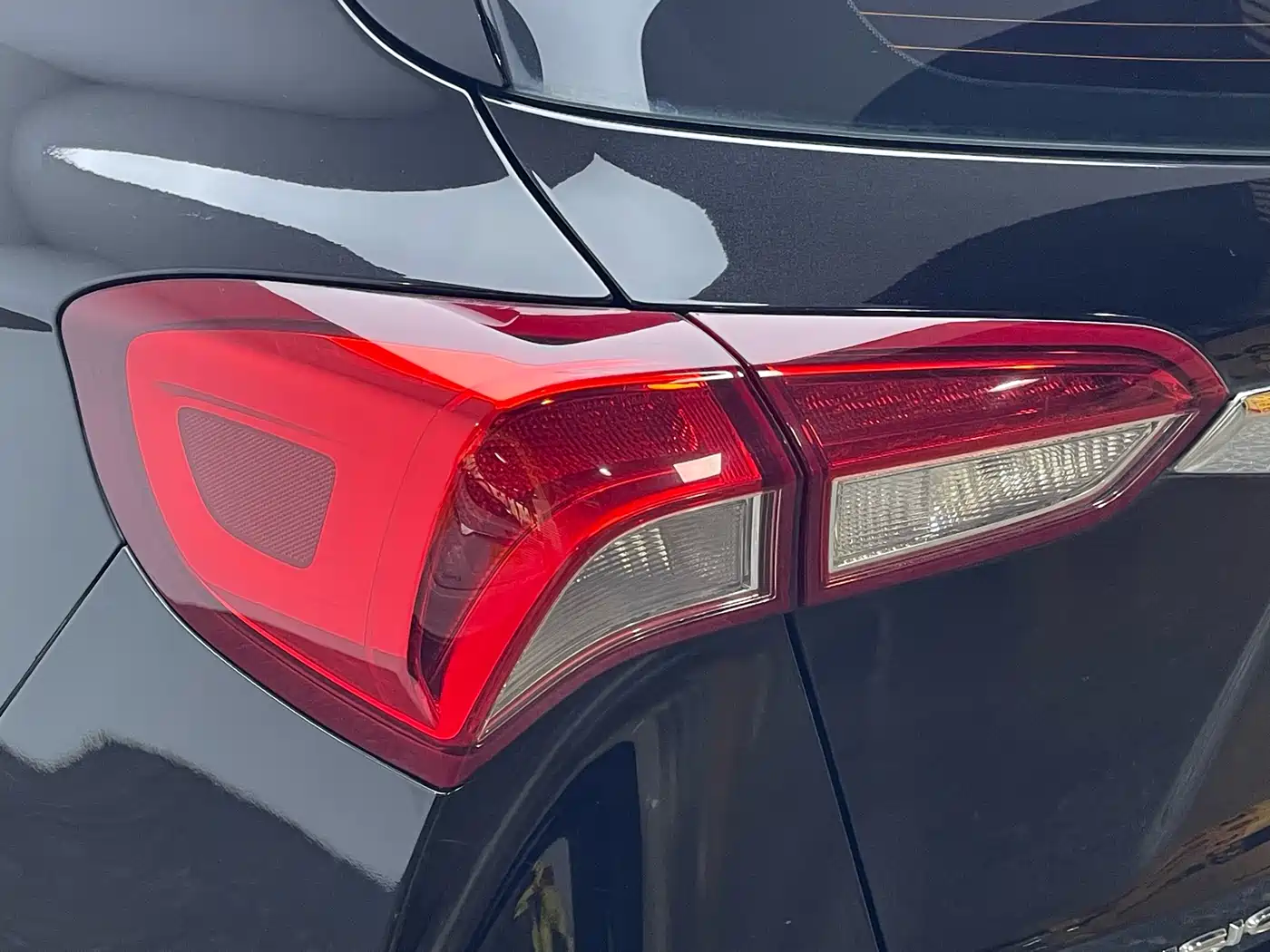 Buick Envision Plus 2018 20T 2WD Elite фото 17