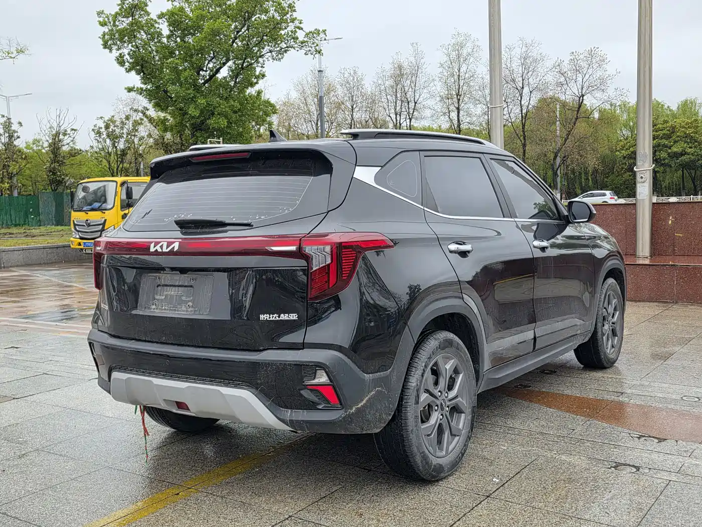 Kia Seltos 2023 1.5L CVT Luxury Edition фото 6