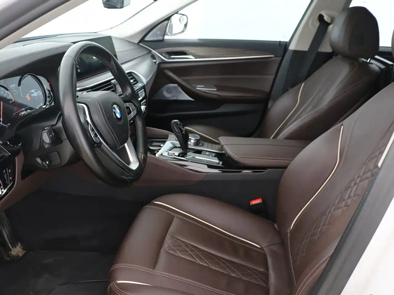 BMW 5 Series 2018 Facelift 530Li xDrive Luxury Package фото 7