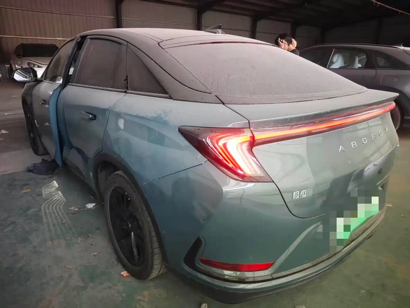 ARCFOX Alpha S 2024 2023 Model 735E Forest Edition 175kW