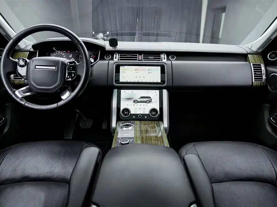 Land Rover Range Rover 2018 3.0 SC V6 Vogue Heritage Edition фото 10