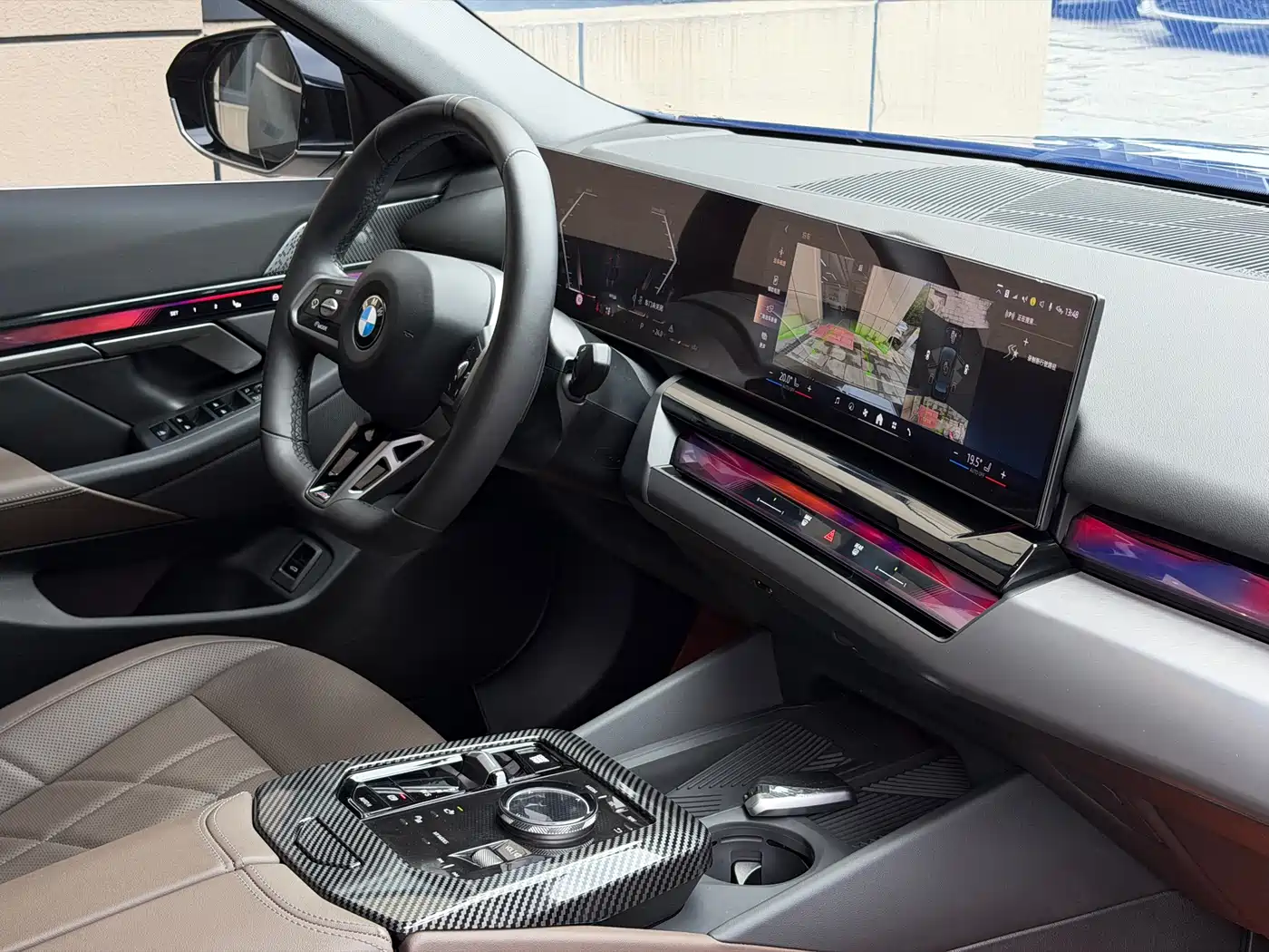 BMW 5 Series 2024 530Li Leading M Sport Package фото 9