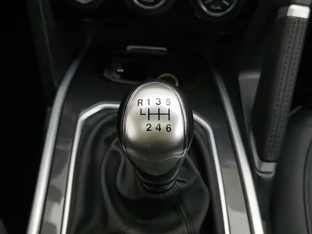 Haval H6 2018 Sport Edition 1.5T Manual 2WD Elite China V фото 13