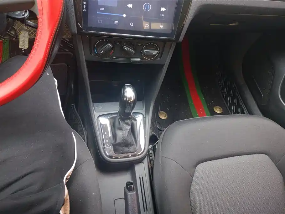 Volkswagen Jetta 2015 Value Edition 1.6L Automatic Fashion фото 16