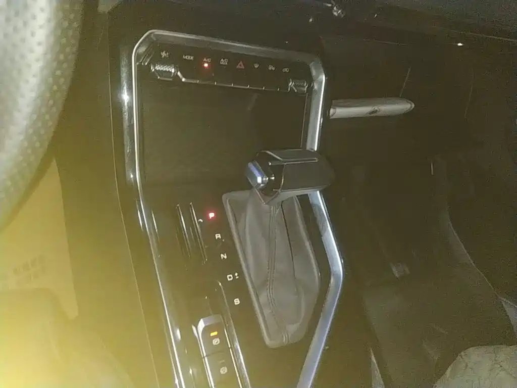 Wuling Motors Wuling Xingchen 2021 2021 1.5T CVT Starlight Edition