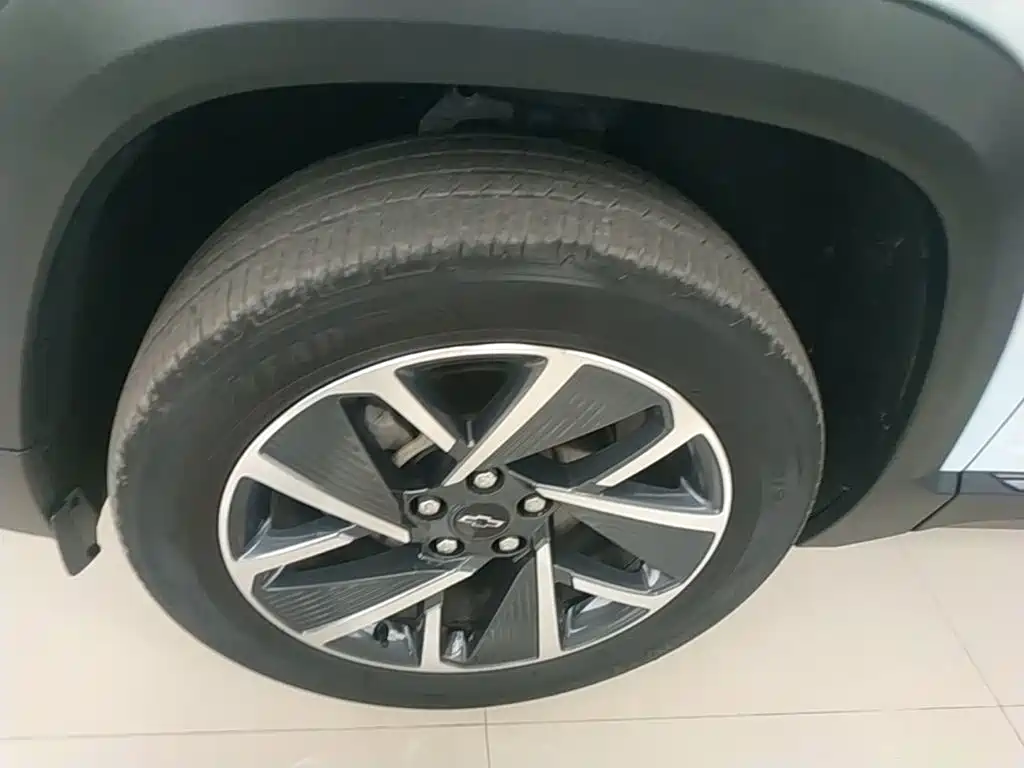 Chevrolet Equinox Plus 2024 2024 102km RS Ultimate Edition