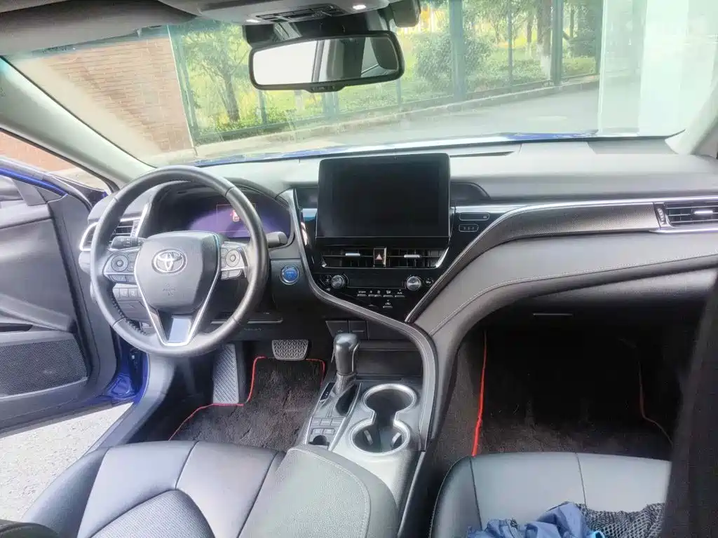 صورة 12 - Toyota Camry