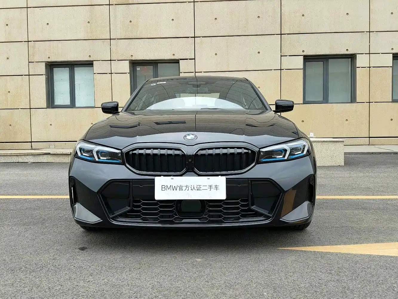 BMW 3 Series 2025 330Li M Sport Night Edition фото 2