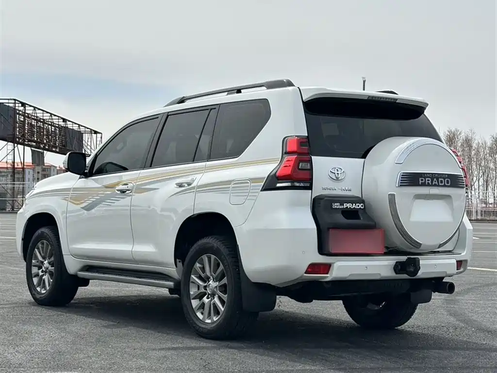 Toyota Prado 2018 3.5L Automatic TX-L Rear-mounted Spare Tire фото 3