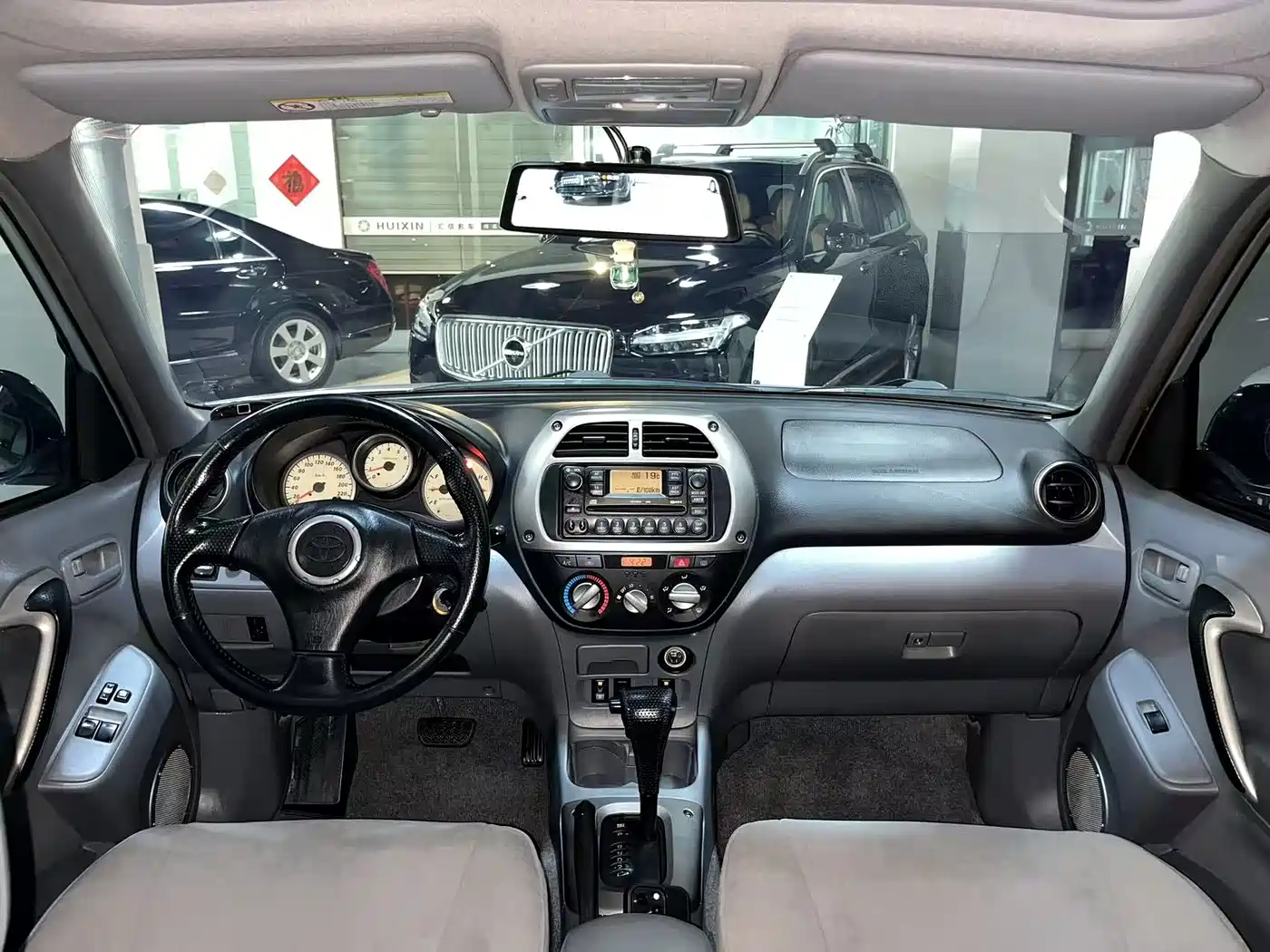 Toyota RAV4 (Import) 2004 Model 2.0 3-Door фото 7