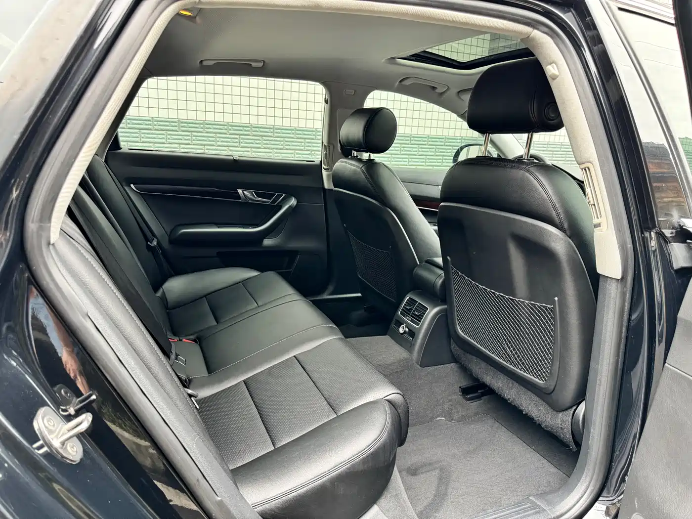 Audi A6L 2011 Model 2.0 TFSI Auto Standard фото 10
