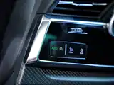 Фото 21 - Audi RS Q8