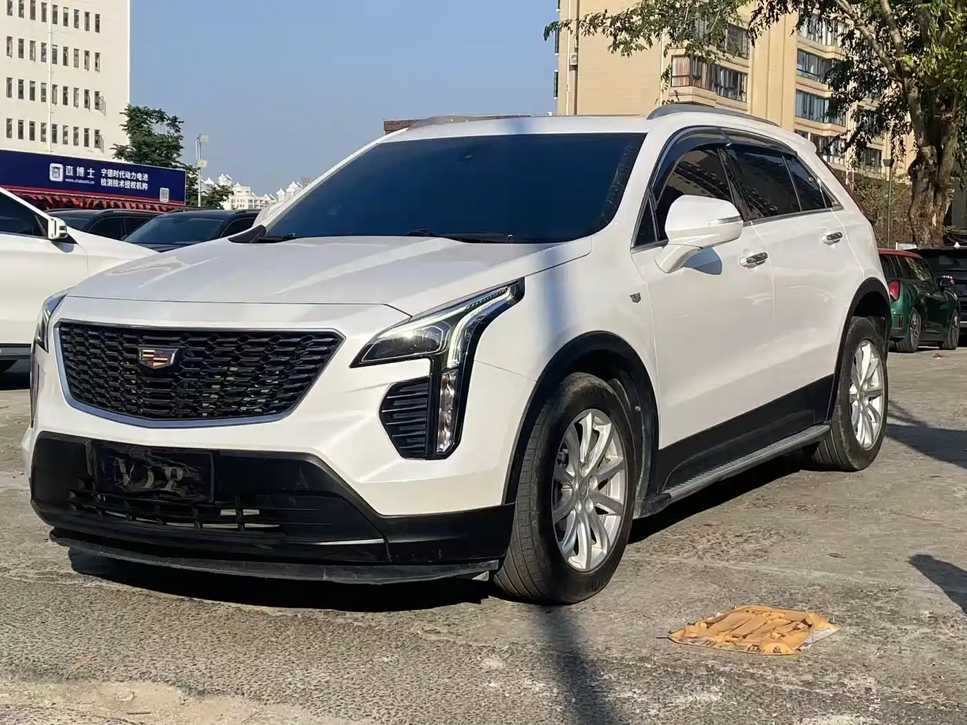 CADILLAC XT4