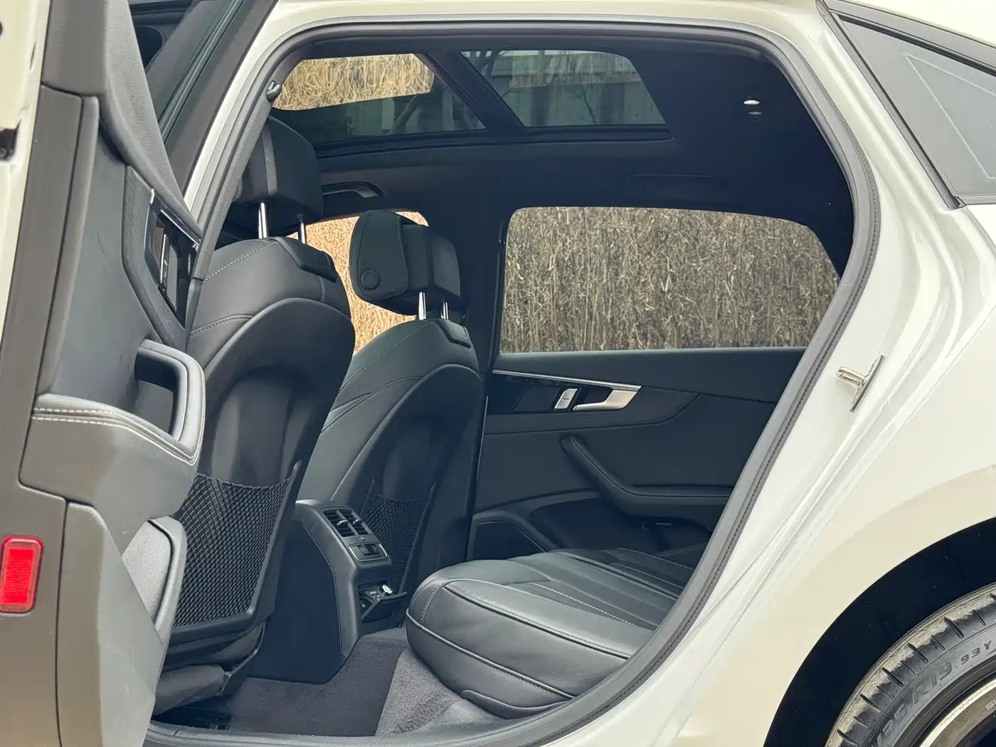 Audi A4L 2024 40 TFSI Luxury Dynamic фото 8