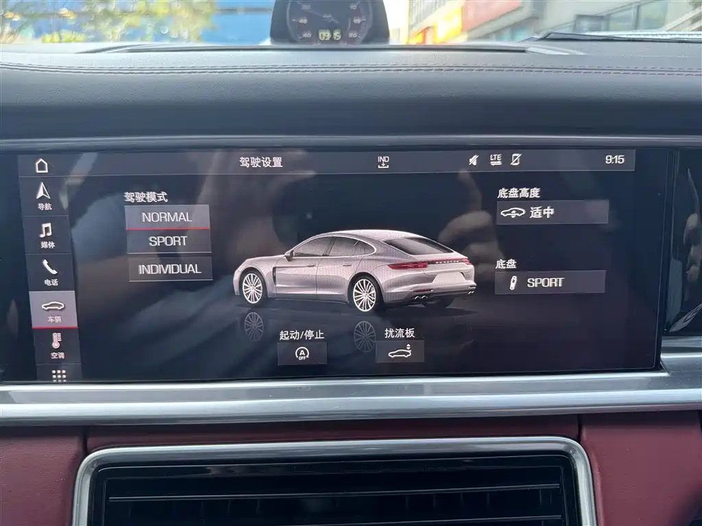 Porsche Panamera 2017 Panamera 4 Executive Long Wheelbase 3.0T фото 21