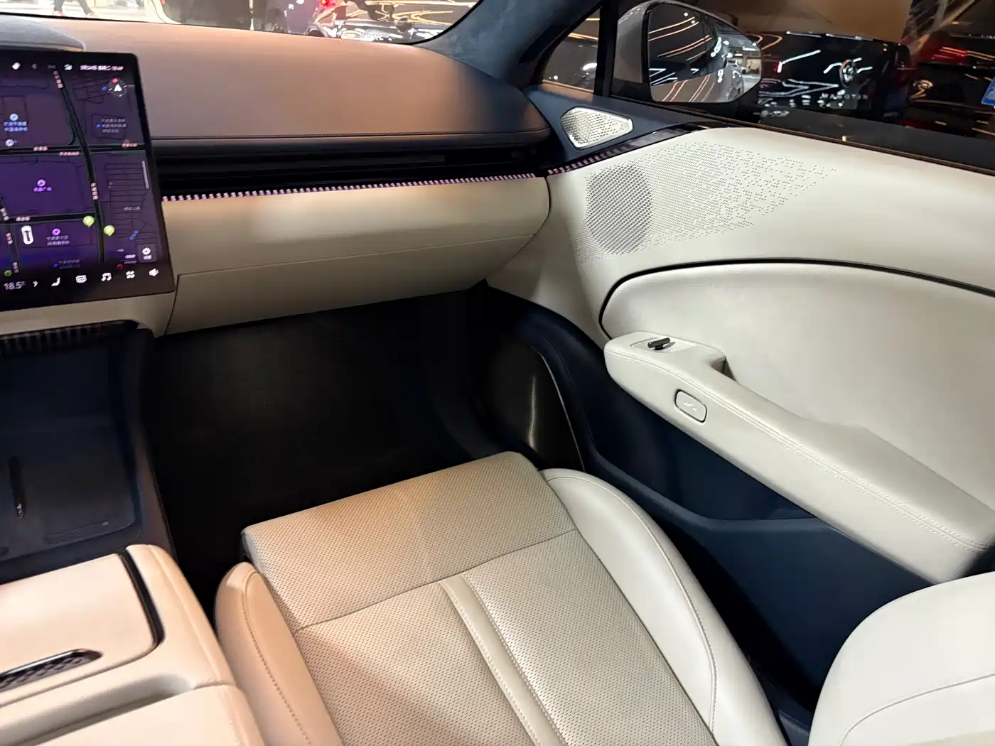 ZEEKR EXTREME KRYPTON 007