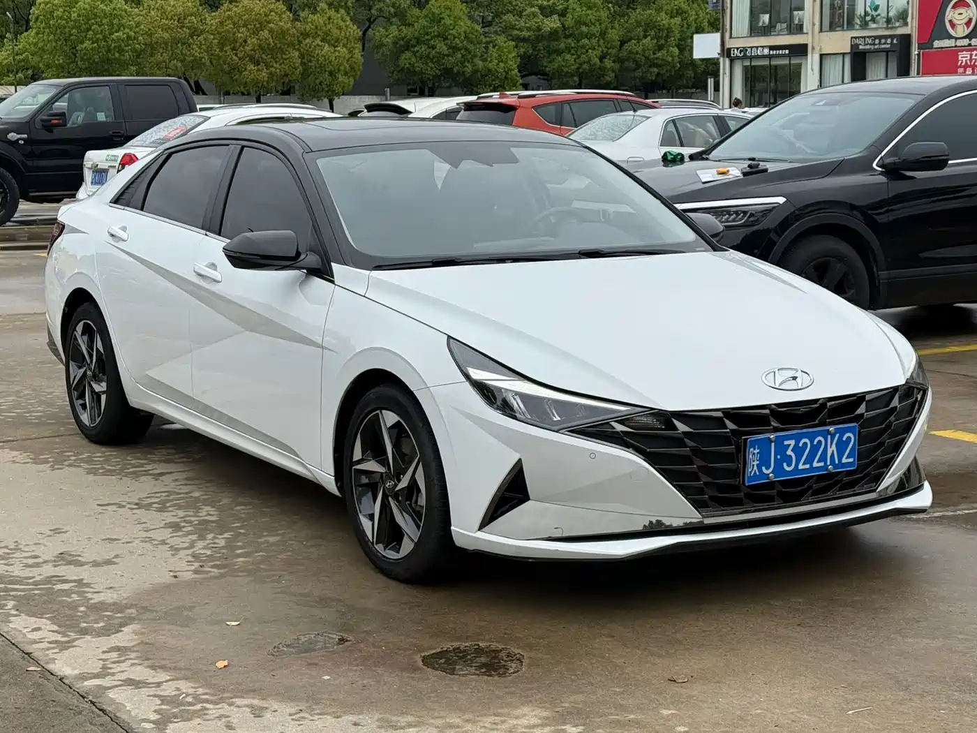 MODERN ELANTRA