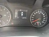 Photo 8 - Kia K5