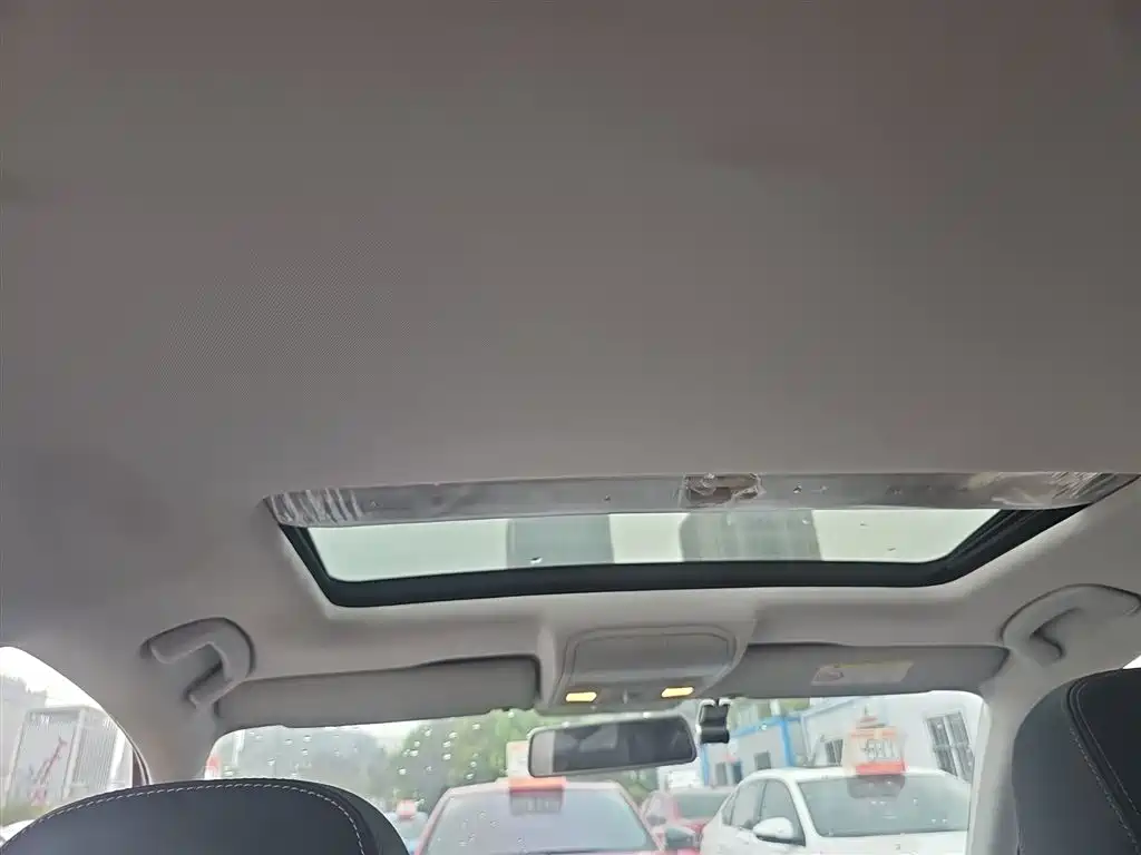 Volkswagen Bora 2018 1.5L Automatic Comfort фото 14