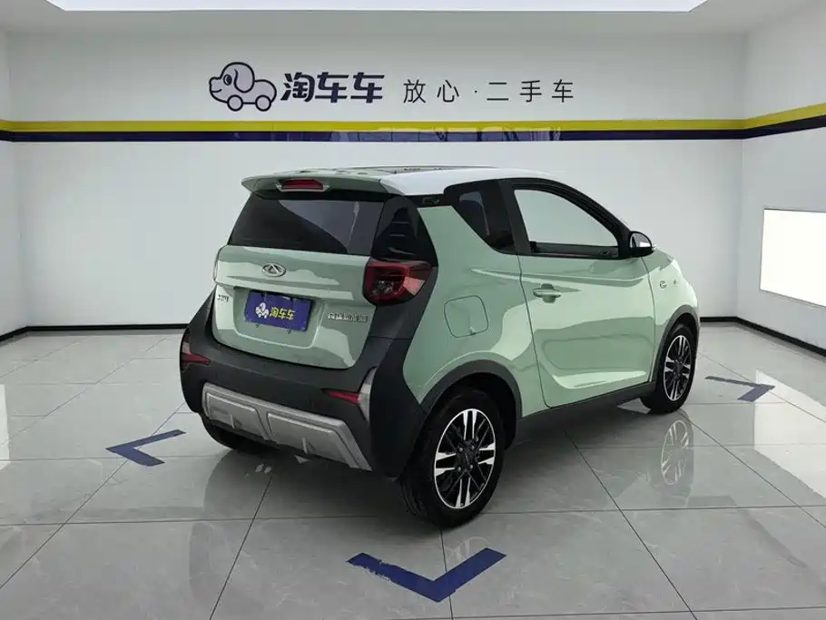 2024 QQ New Energy Little Ant