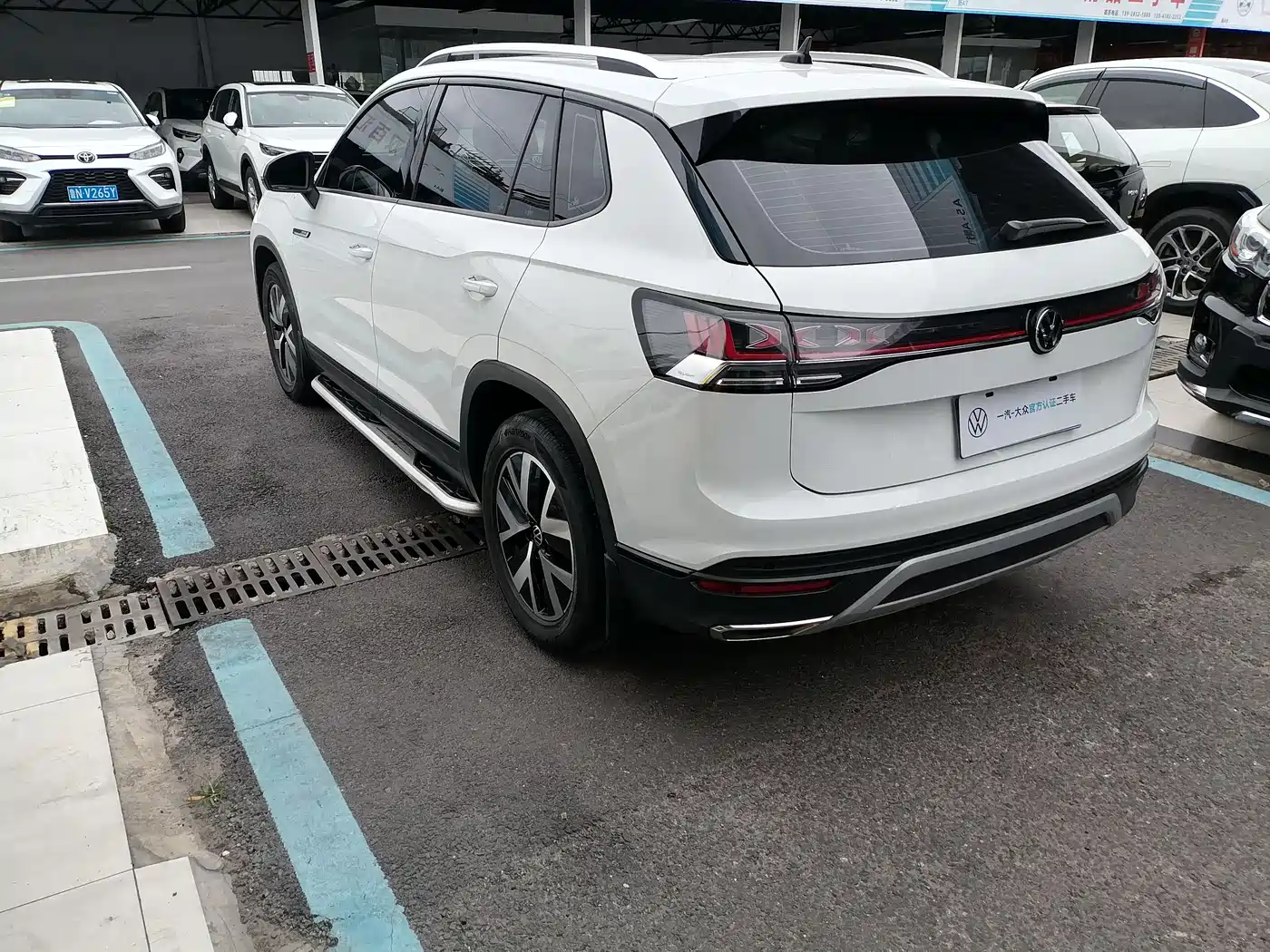 Volkswagen Tayron 2023 330TSI 2WD Luxury Plus Advanced Edition фото 15