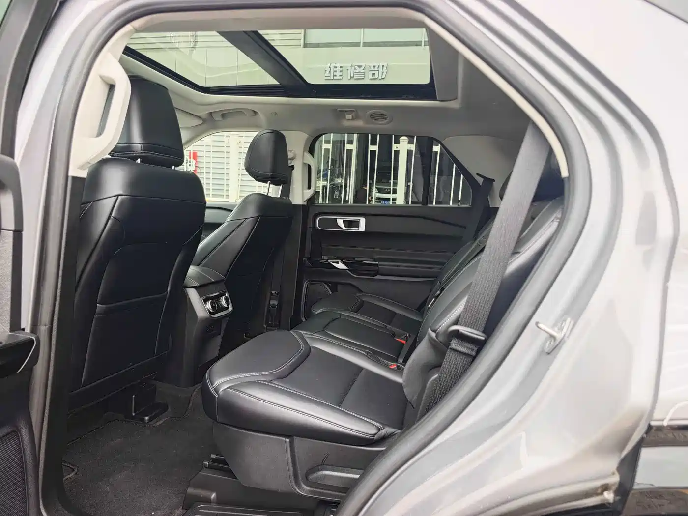 Ford Explorer 2025 2025 2.3T EcoBoost 4WD Cross Country Edition 5-seater